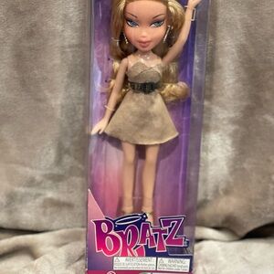 Bratz Chloe collectible doll brand new